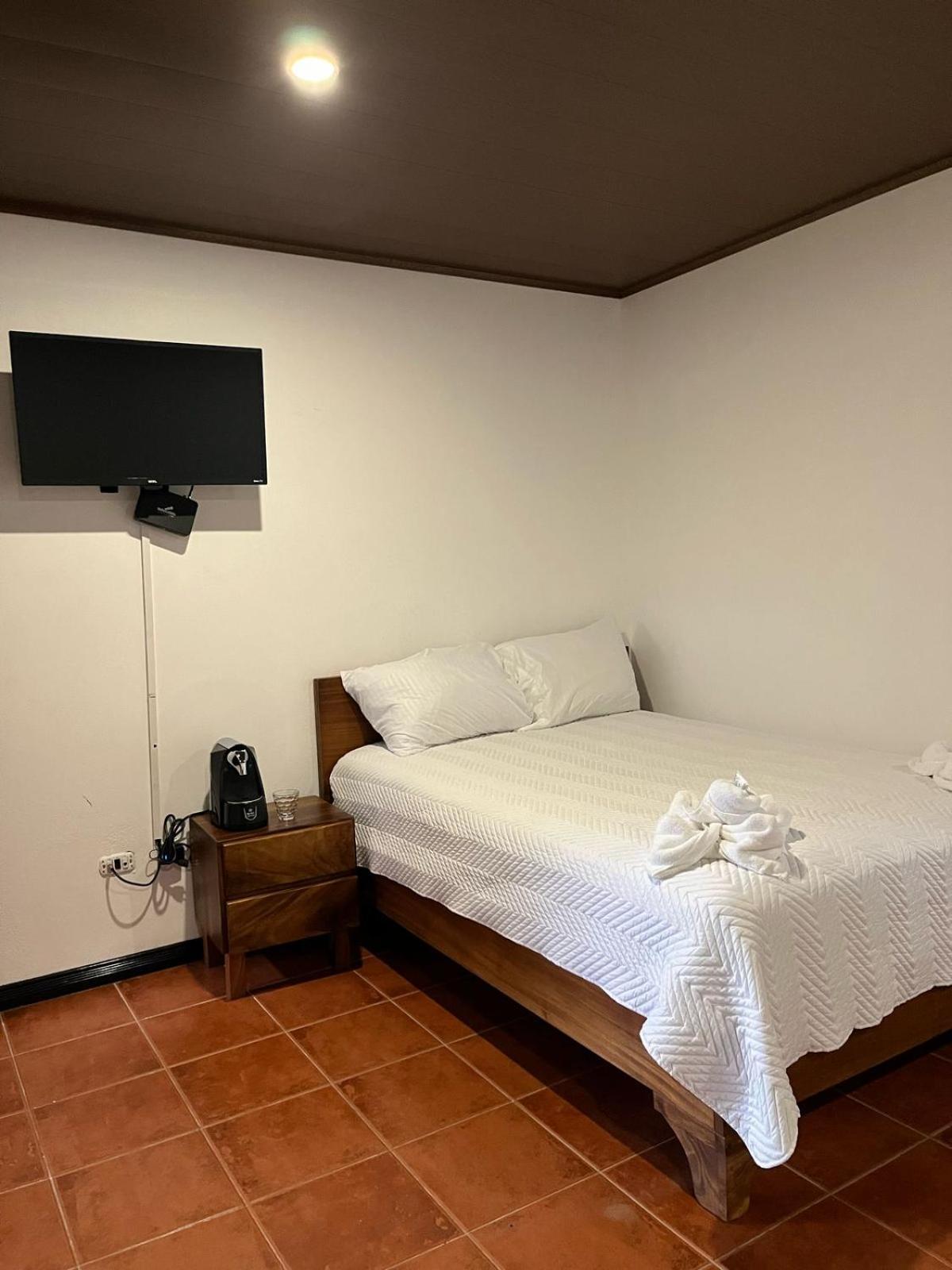 Hotel Y Restaurante El Paramo San Rafael  エクステリア 写真